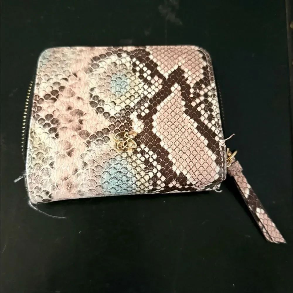 JESSICA SIMPSON Natural Python Pink Small Flap Credit Card - Picture 2 of 5